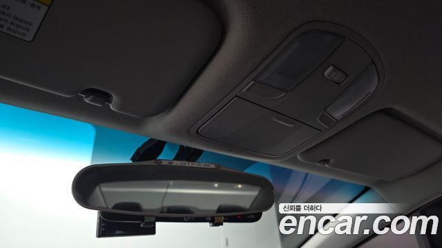 Hyundai AVANTE 2020 — photo 17