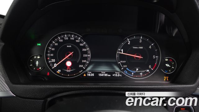 BMW 3-Series 2018 — photo 8