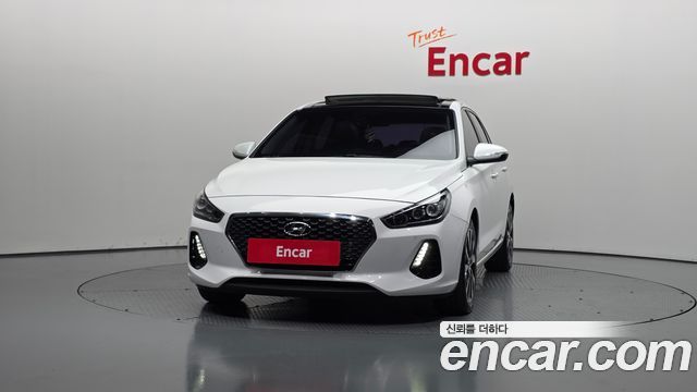 Hyundai i30 2018 — photo 3