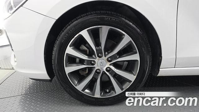 Hyundai i30 2018 — photo 5