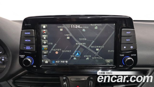 Hyundai i30 2018 — photo 14