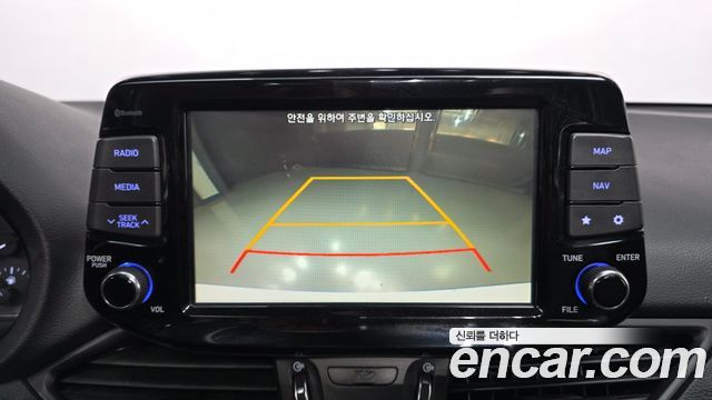 Hyundai i30 2018 — photo 15