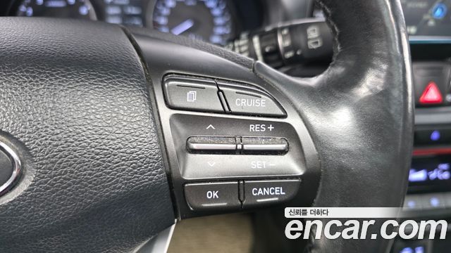 Hyundai i30 2018 — photo 17