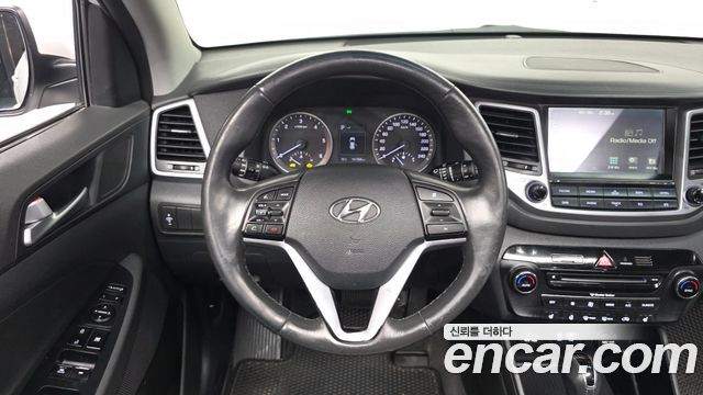 Hyundai Tucson 2016 — photo 13