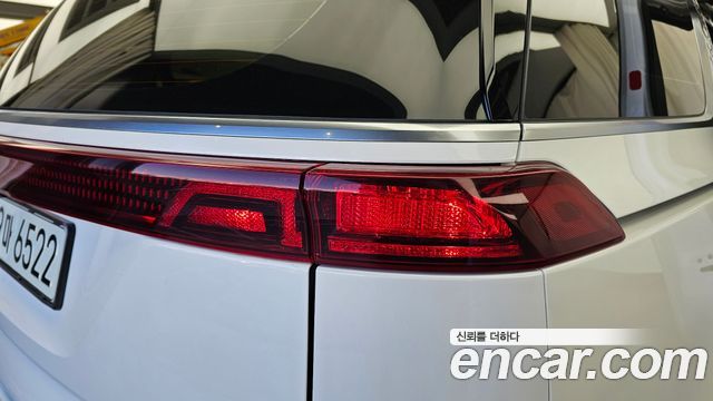 Kia Canival 2021 — photo 9