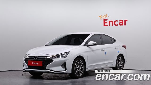 Hyundai AVANTE 2020 — photo 1