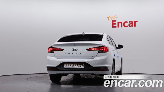 Hyundai AVANTE 2020 — photo 4
