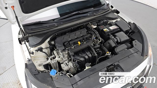 Hyundai AVANTE 2020 — photo 6