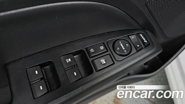 Hyundai AVANTE 2020 — photo 15