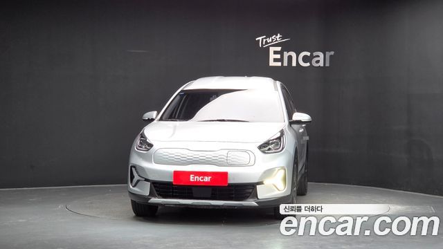 Kia Niro 2023 — photo 3