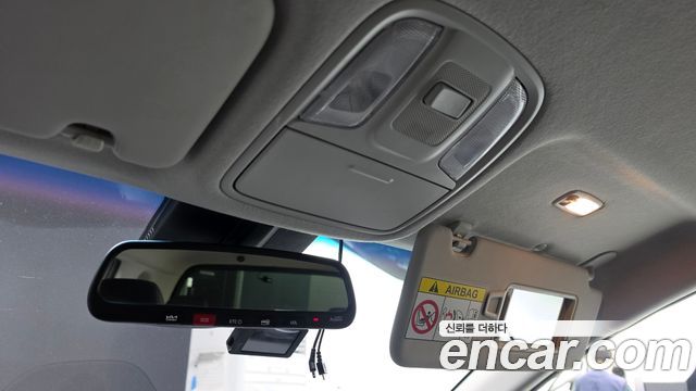 Kia Niro 2023 — photo 25