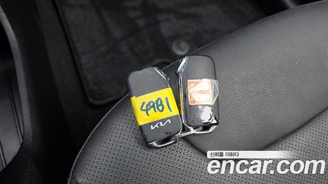 Kia Niro 2023 — photo 27