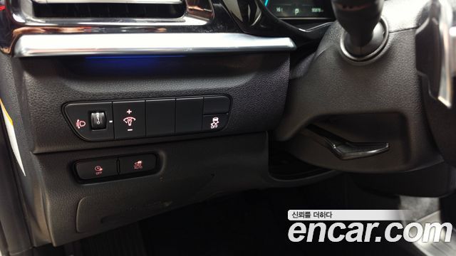 Kia Niro 2023 — photo 29