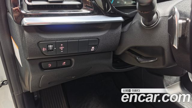 Kia Niro 2023 — photo 30