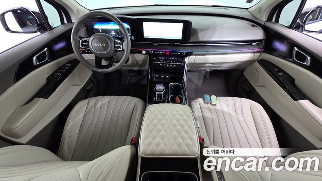 Kia Canival 2023 — photo 10
