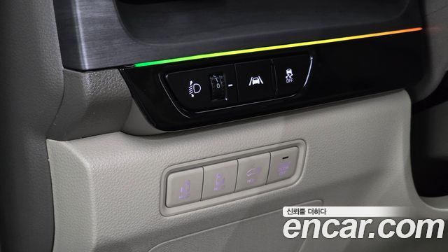 Kia Canival 2023 — photo 21