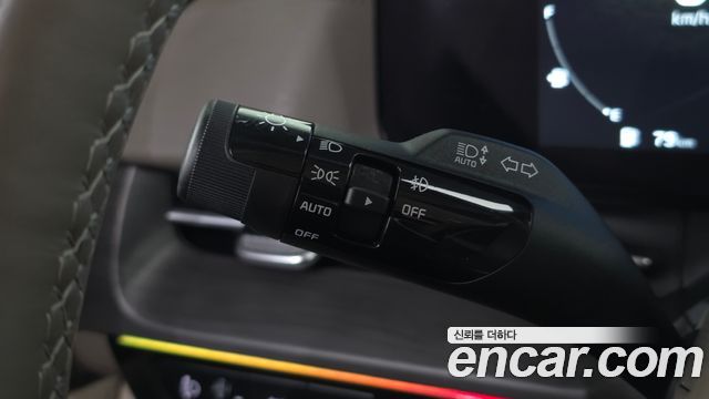 Kia Canival 2023 — photo 27