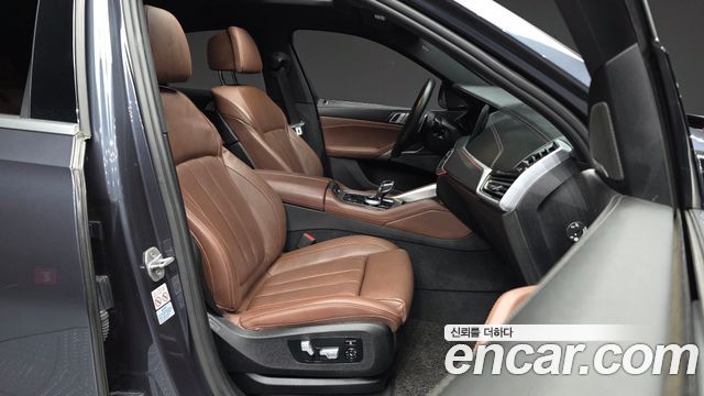 BMW X6 2020 — photo 11