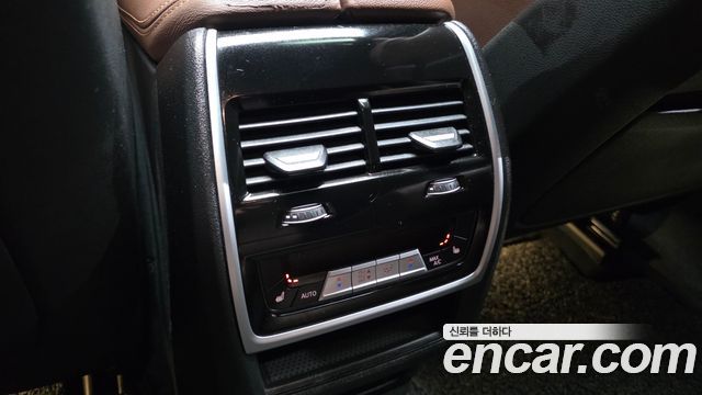 BMW X6 2020 — photo 19