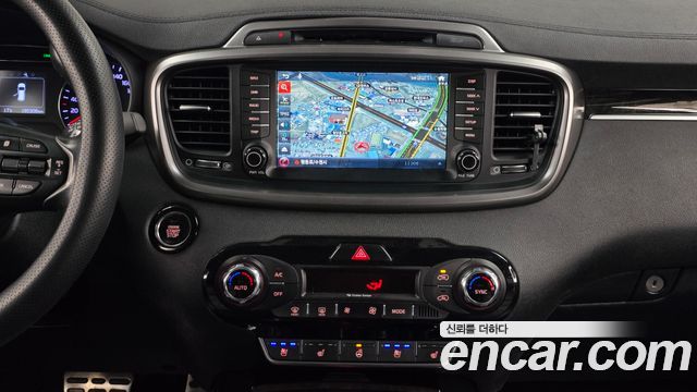 Kia Sorento 2015 — photo 14
