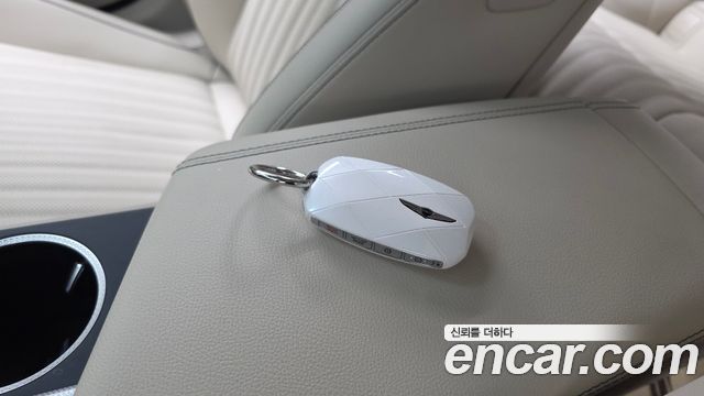 Genesis G70 2025 — photo 22