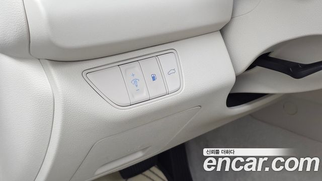 Genesis G70 2025 — photo 28