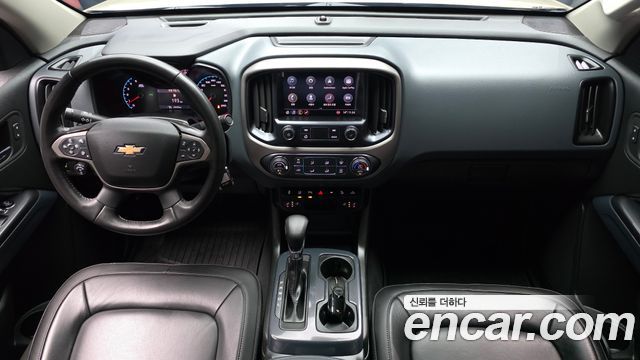 Chevrolet Korea Colorado 2022 — photo 10