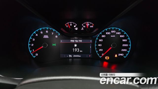 Chevrolet Korea Colorado 2022 — photo 11