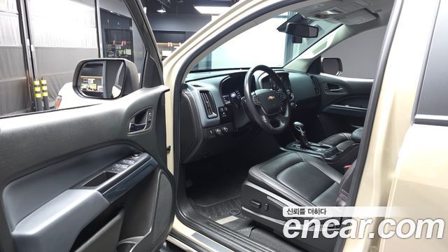 Chevrolet Korea Colorado 2022 — photo 13