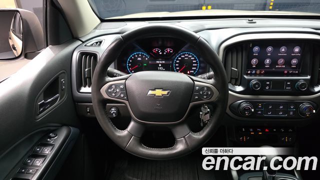 Chevrolet Korea Colorado 2022 — photo 19