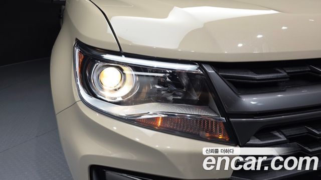 Chevrolet Korea Colorado 2022 — photo 8