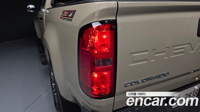 Chevrolet Korea Colorado 2022 — photo 9
