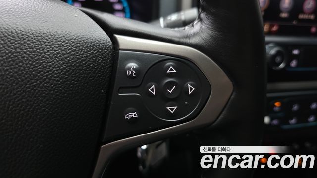 Chevrolet Korea Colorado 2022 — photo 29