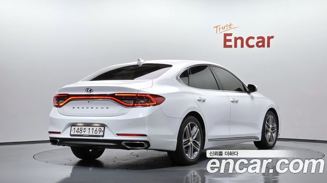 Hyundai Grandeur 2019 — photo 2
