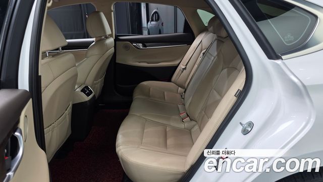 Hyundai Grandeur 2019 — photo 18