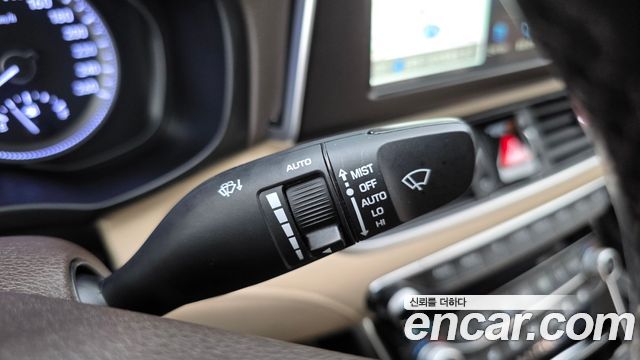 Hyundai Grandeur 2019 — photo 25