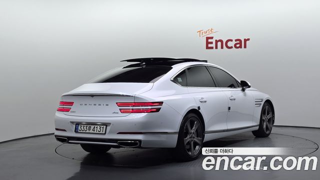Genesis G80 2023 — photo 2