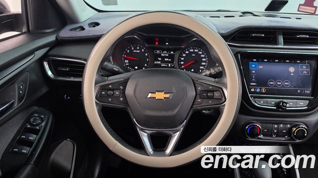 Chevrolet Korea Trailblazer 2021 — photo 19