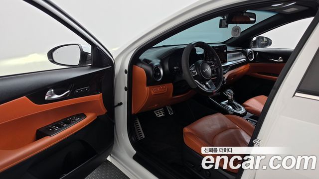 Kia K3 2023 — photo 10