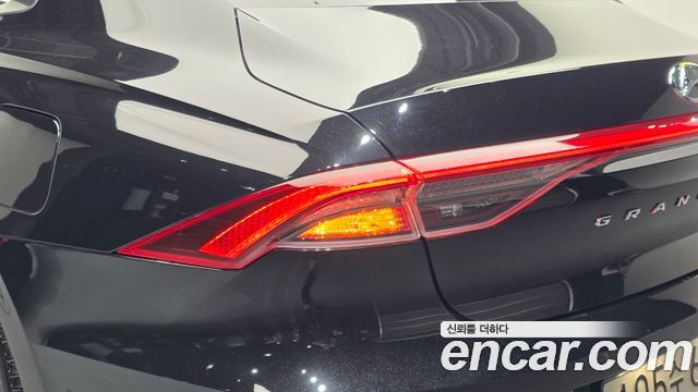 Hyundai Grandeur 2020 — photo 9