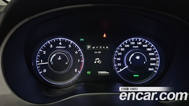 Hyundai Aslan 2016 — photo 8