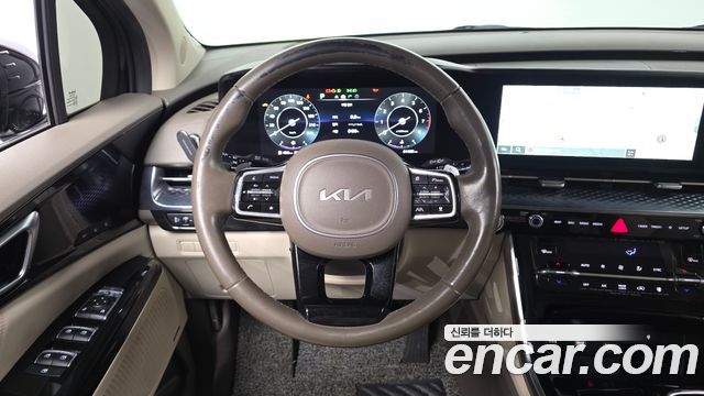 Kia Canival 2023 — photo 20