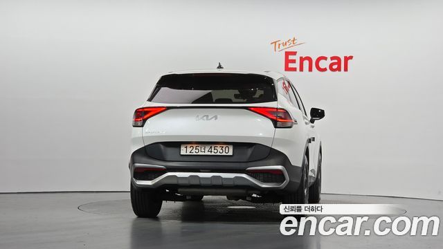 Kia Sportage 2022 — photo 4