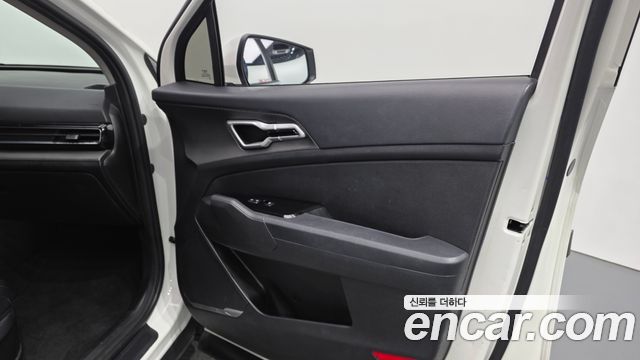 Kia Sportage 2022 — photo 14