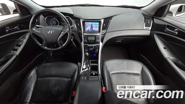 Hyundai Sonata 2011 — photo 7