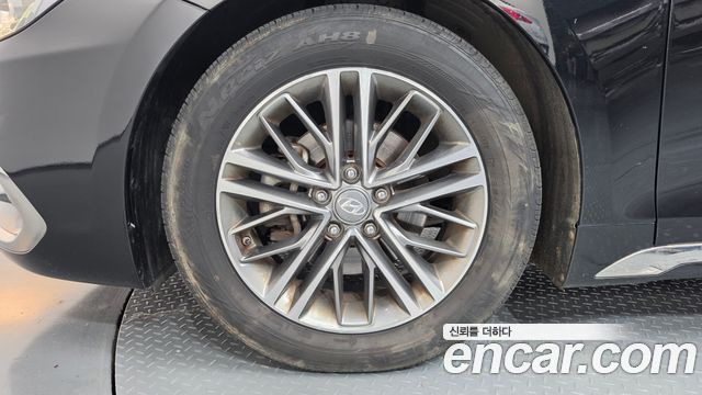 Hyundai Grandeur 2018 — photo 5