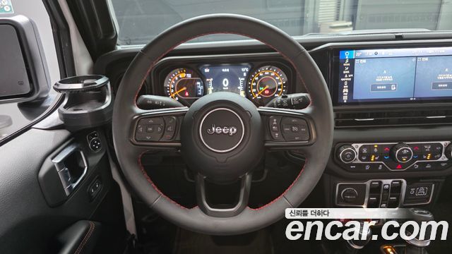 Jeep Wrangler 2024 — photo 12