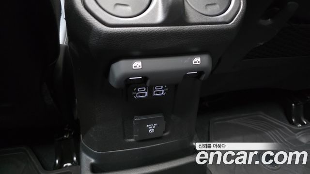 Jeep Wrangler 2024 — photo 18