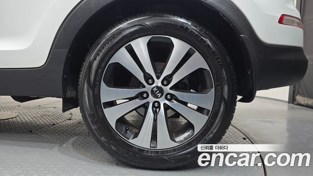 Kia Sportage 2013 — photo 7