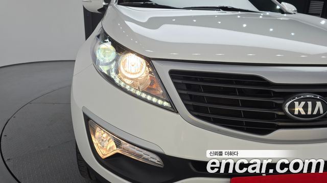 Kia Sportage 2013 — photo 8